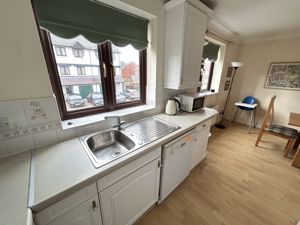 Photo 7- click for photo gallery